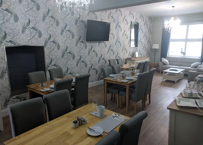 Lion House Bed & Breakfast With Restaurant