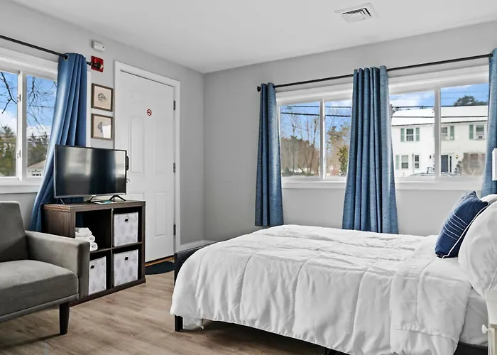 Washington Park Motel Deluxe Suite