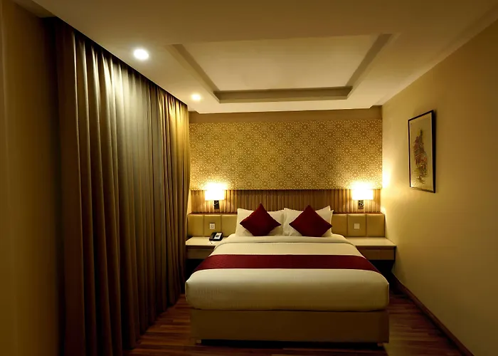 Ramada By Wyndham Gulberg II