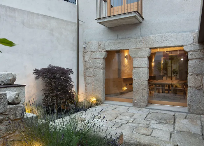 Na Travessa Suites