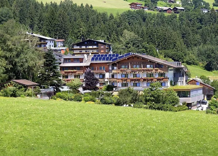 Gartenhotel Crystal Fügen