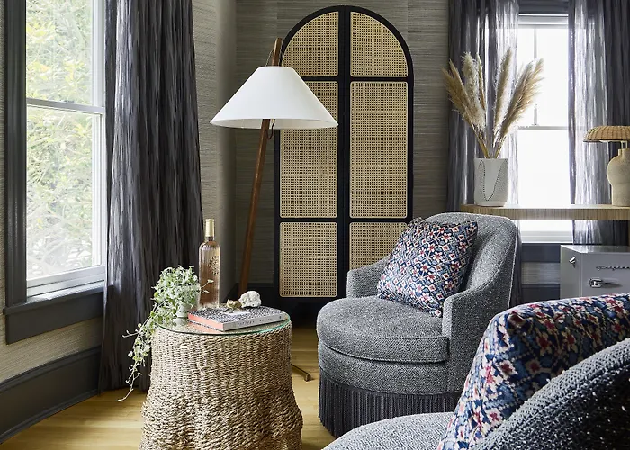 The Coco, The Edgartown Collection