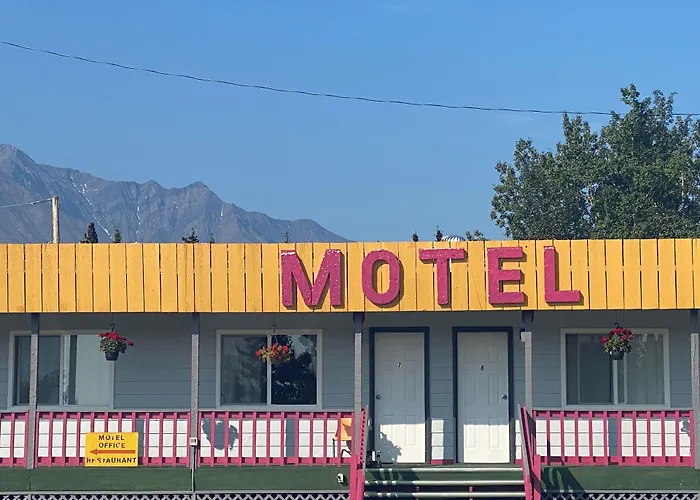 Glacier View Inn
