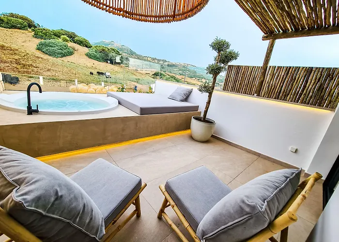 S'Estancia Suites