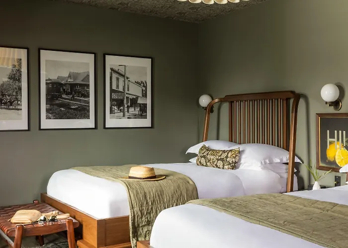 The Richland Hotel Orange