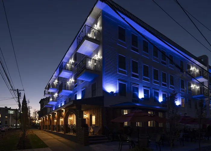 Orange Inn Boutique Hotel