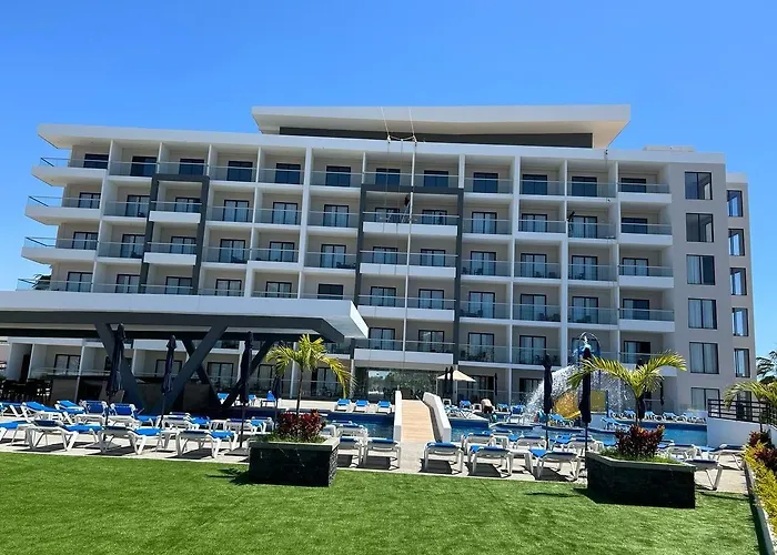 High Garden Grand