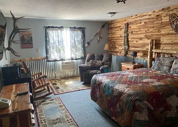Celebrity Inn