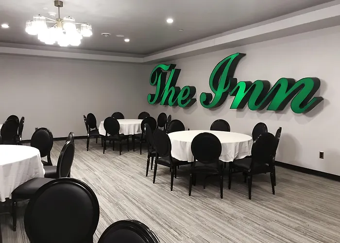 The Inn Hotel Lake Okoboji, An Ascend Collection Hotel Arnolds Park