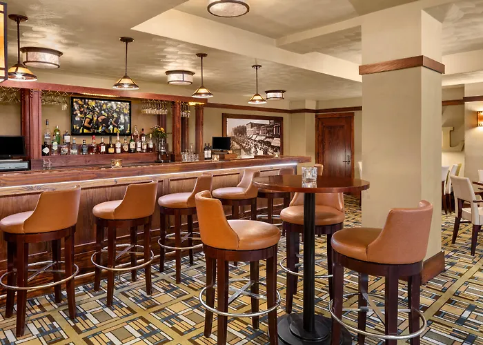 The Historic Park Inn Hotel Mason City
