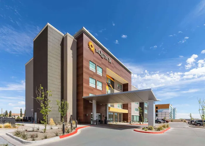 La Quinta Inn & Suites By Wyndham El Paso East Loop-375