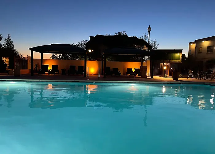Gateway Hotel, Trademark Collection By Wyndham