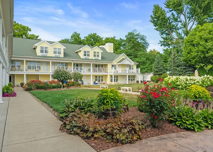 Kelleys Island Venture Resort
