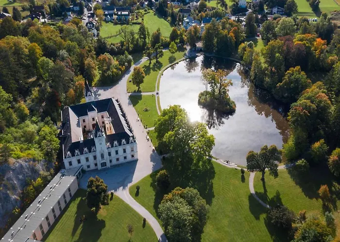 Hotel Schloss Hernstein