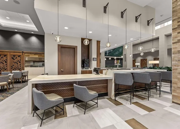 Embassy Suites By Hilton Irving Las Colinas