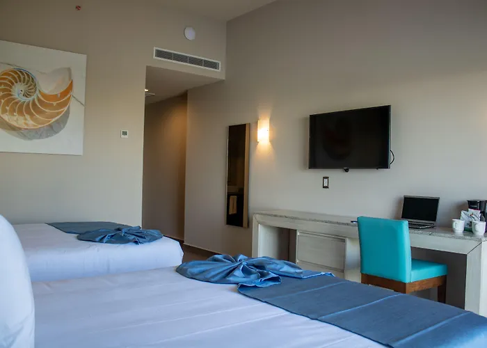 Varali Grand Hotel Mazatlan