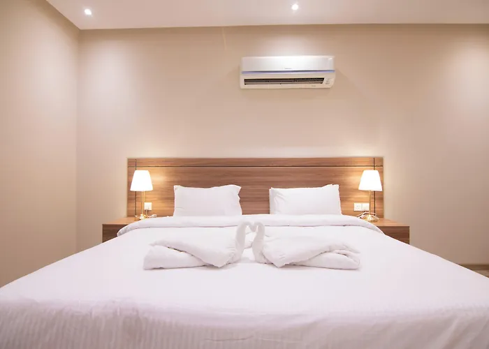 Towlan Hotel Suites 1
