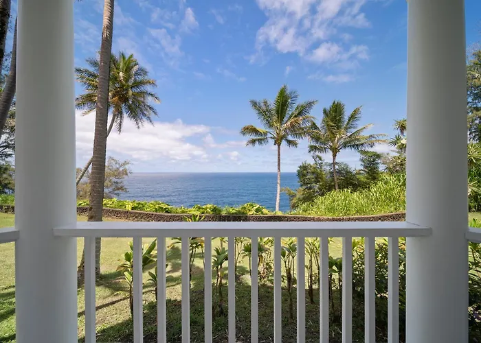 Hamakua Hotel Honomu