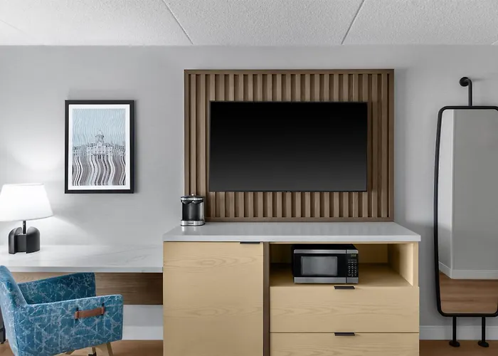 Doubletree By Hilton Hotel South Bend