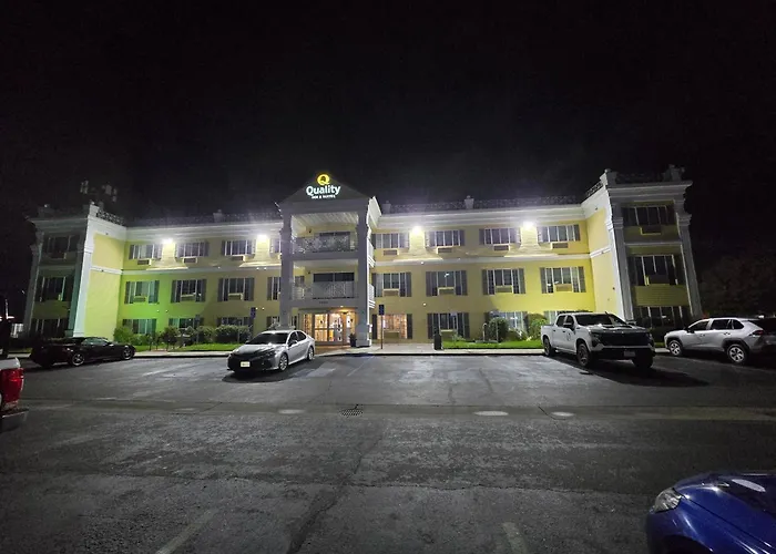 Quality Inn & Suites