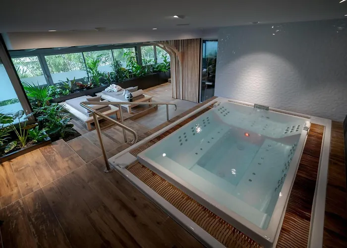 BW Plus Central Park & Spa