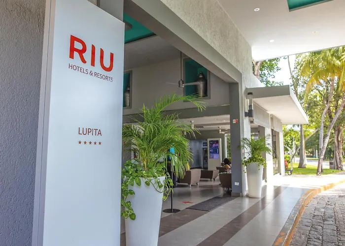 Riu Lupita