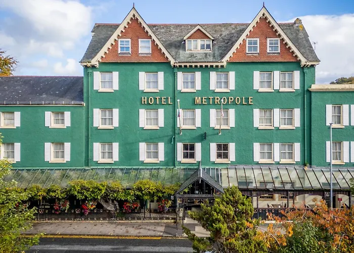 Metropole Hotel And Spa