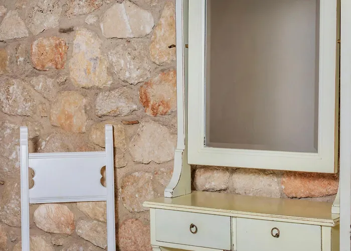 Petrino Eco Village Afytos