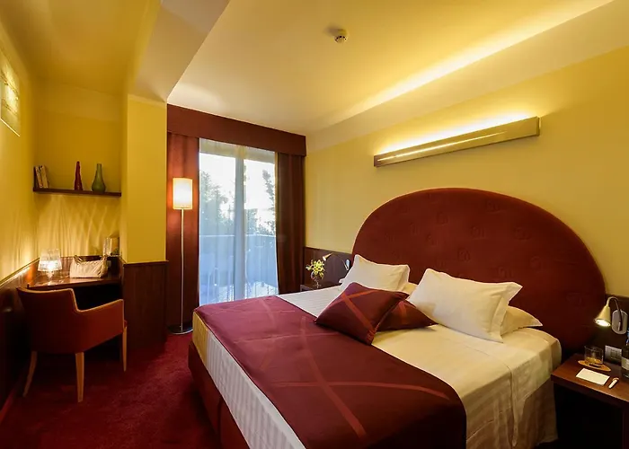 Color Hotel Style, Design & Gourmet Bardolino