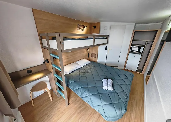 Hôtel Première Classe Compiègne Jaux