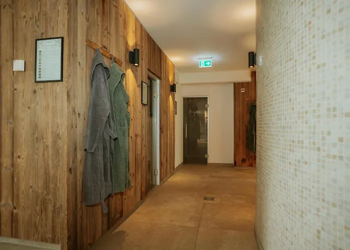 Waldhotel Kreuztanne Sayda