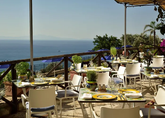 Hotel Raito Vietri sul Mare