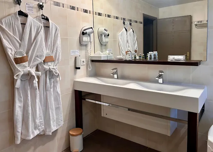 Logis Hotel La Fauceille