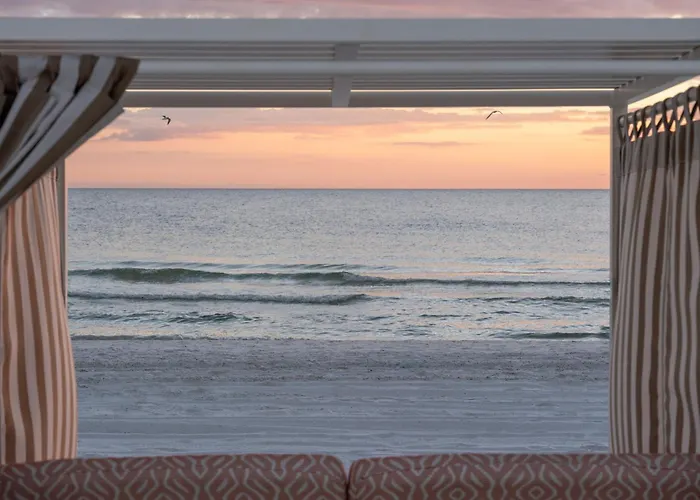 The Luce, St. Pete Beach, A Tribute Portfolio Hotel