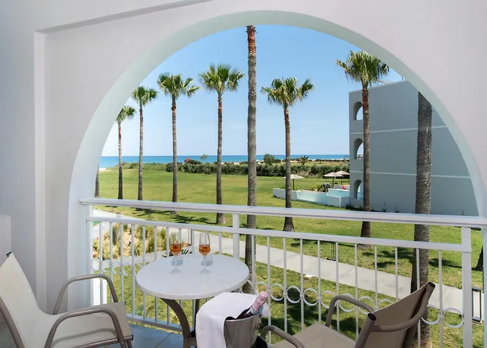 Delfina Tropic Beach