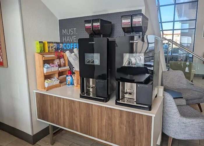 Holiday Inn Express Hotel & Suites Branson 76 Central By Ihg