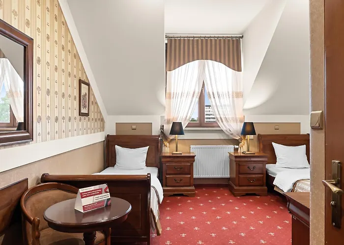 Hotel Diament Arsenal Palace Katowice - Chorzow