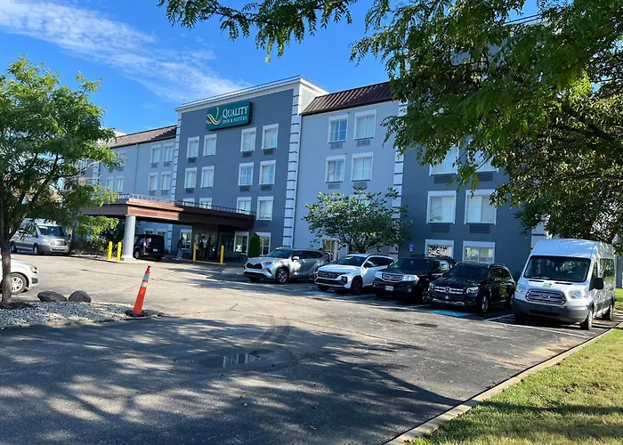 Quality Inn & Suites Cvg Airport