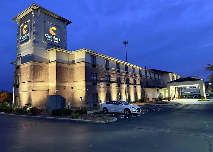 Comfort Inn & Suites West Chester - North Cincinnati