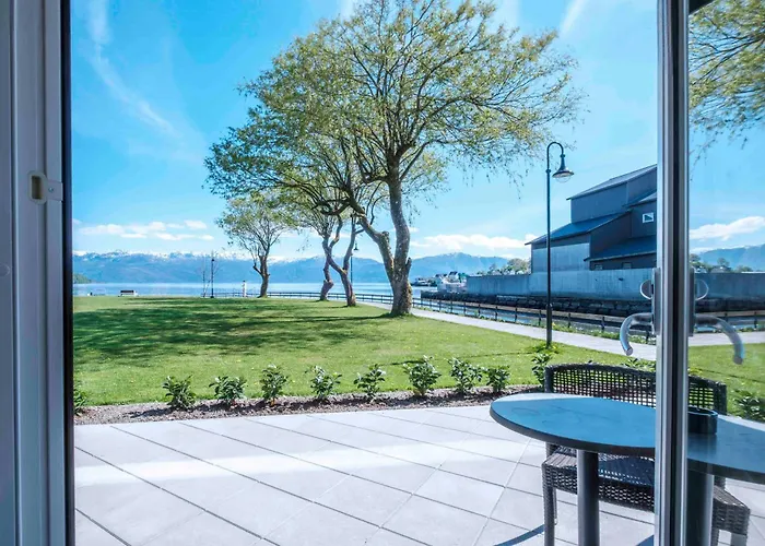 Hardangerfjord Hotel Øystese