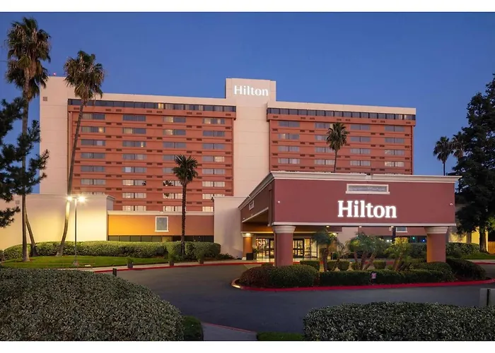 Hilton Concord Hotel
