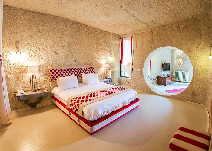 Hezen Cave Hotel