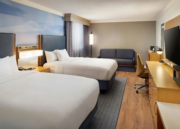 Courtyard By Marriott Long Beach Downtown