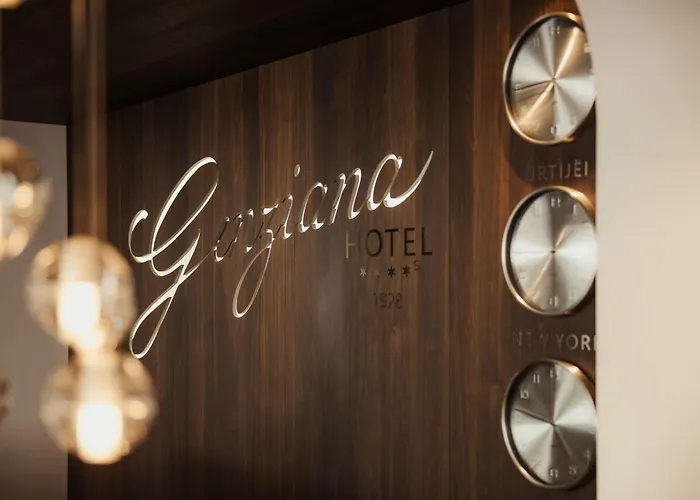 Hotel Genziana Urtijëi