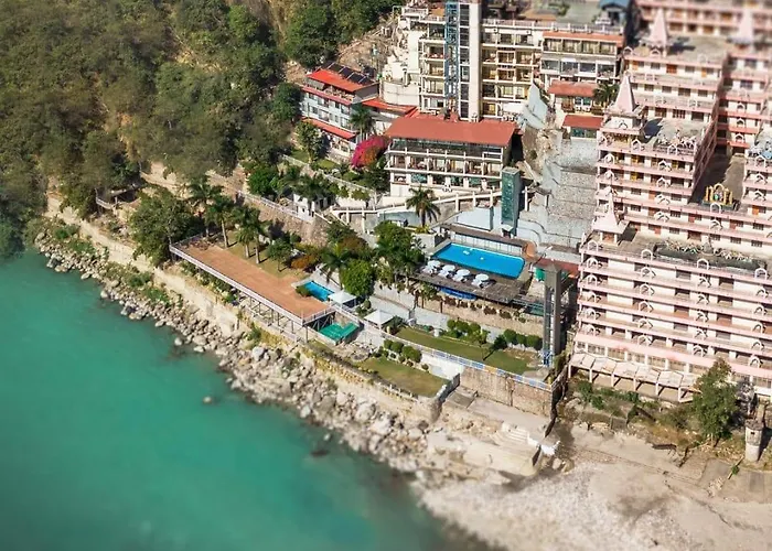 Divine Resort & Spa