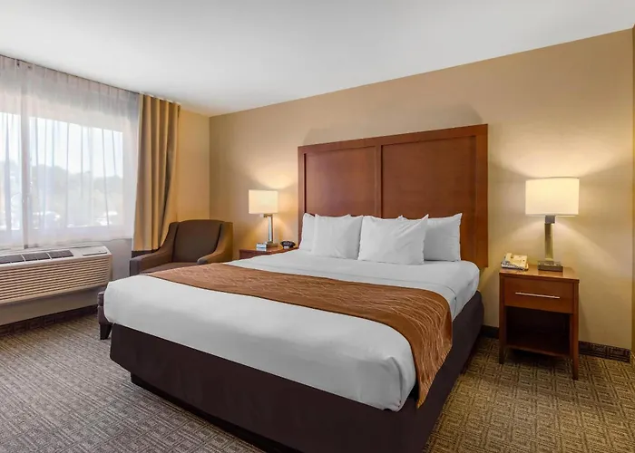 Comfort Inn & Suites Murrieta Temecula Wine Country