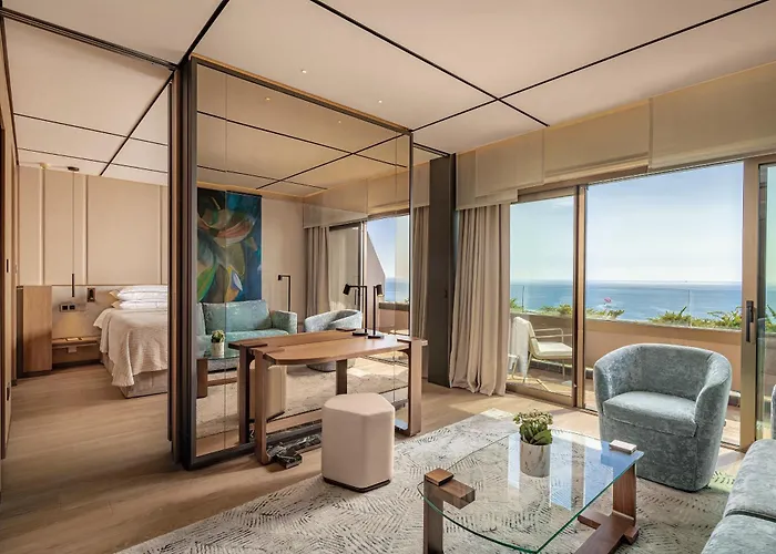 Four Seasons Hotel Agios Tychonas
