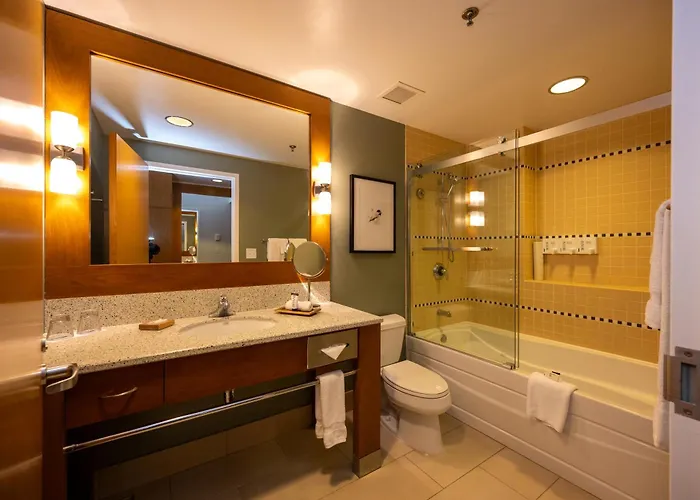 Cedarbrook Lodge SeaTac