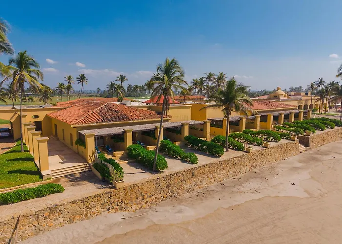 Hotel Tres Vidas Acapulco