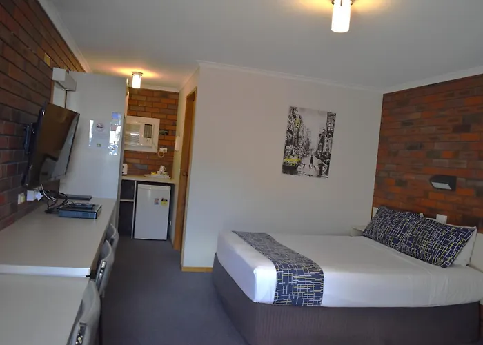 Coorrabin Motor Inn